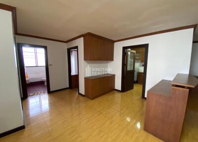 For RENT : Supalai Place / 2 Bedroom / 2 Bathrooms / 120 sqm / 35000 THB [9822232]