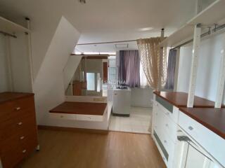 For RENT : Supalai Place / 3 Bedroom / 2 Bathrooms / 133 sqm / 35000 THB [9822364]