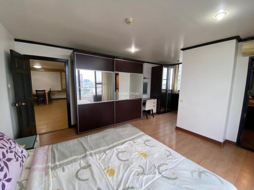 For RENT : Supalai Place / 3 Bedroom / 2 Bathrooms / 122 sqm / 35000 THB [9822499]