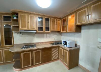 For RENT : Supalai Place / 2 Bedroom / 1 Bathrooms / 119 sqm / 35000 THB [9822544]