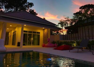 Modern Pool Villa For Sale - Mae Nam - Koh Samui - Suratthani