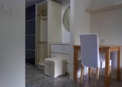 1 ห้องนอน, 1 ห้องน้ำ คอนโด ราคา ฿ 2,500,000