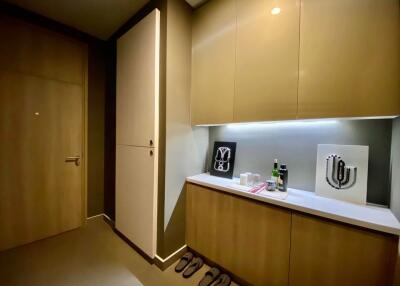 For RENT : Noble Ploenchit / 1 Bedroom / 1 Bathrooms / 46 sqm / 37000 THB [R11455]