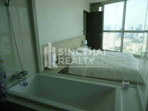 For RENT : Sky Walk Condominium / 1 Bedroom / 1 Bathrooms / 56 sqm / 38000 THB [2775584]