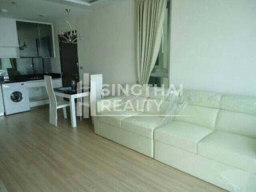 For RENT : Sky Walk Condominium / 1 Bedroom / 1 Bathrooms / 56 sqm / 38000 THB [2775584]