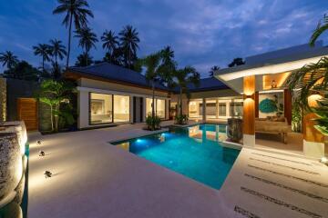 Beautiful Balinese Style Pool Villa For Sale - Maenam - Koh Samui