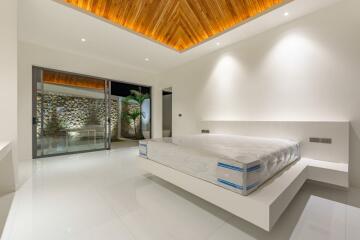 Beautiful Balinese Style Pool Villa For Sale - Maenam - Koh Samui