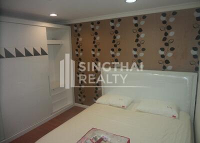 For RENT : Lumpini Suite Sukhumvit 41 / 2 Bedroom / 2 Bathrooms / 71 sqm / 38000 THB [2881307]