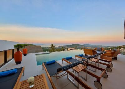 Beautiful Modern Seaview 6 bedroom villa in Bophut