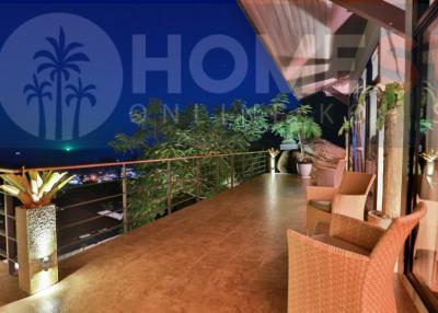 Amazing modern private Sea View Entertainment 4 bedroom villa in central Lamai