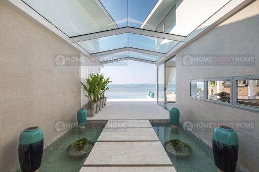 Beachfront Sunset 3 Bedroom Pool Villa in great location