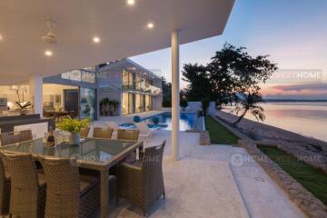 Beachfront Sunset 3 Bedroom Pool Villa in great location