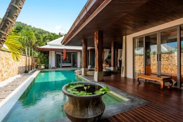 One-of-a-kind Luxury Zen style 3 bedroom Balinese villa