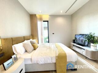 Presale - Luxury 2 storey pool villa house Moutain view in Pattaya