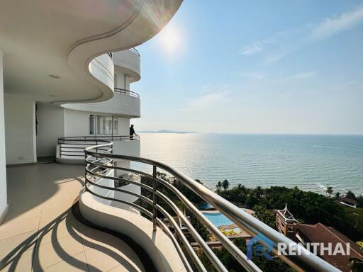 Royal Cliff Garden: Luxurious Condo in Pattaya