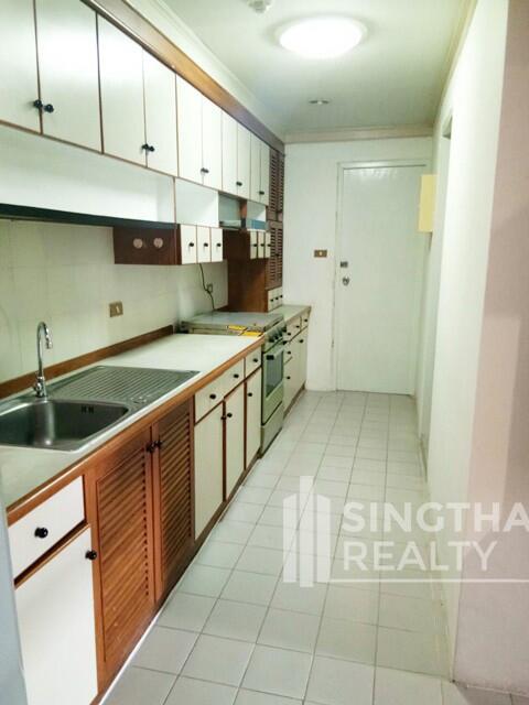 For RENT : The Waterford Park Sukhumvit 53 / 2 Bedroom / 2 Bathrooms / 149 sqm / 38000 THB [4945256]