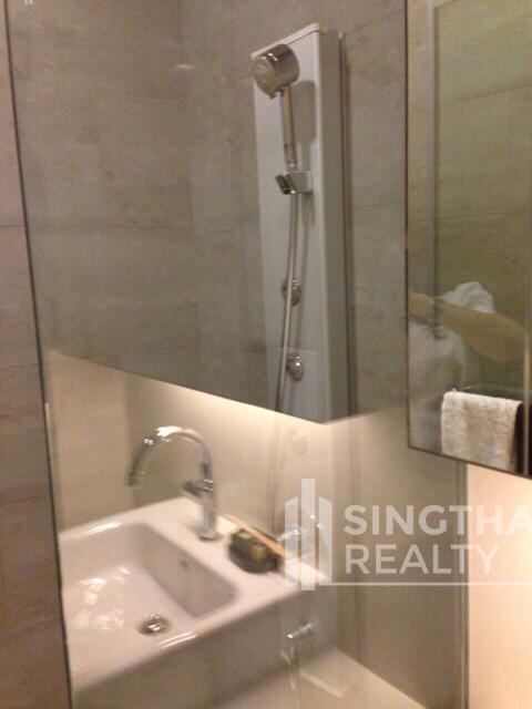 For RENT : Ashton Morph 38 / 1 Bedroom / 1 Bathrooms / 54 sqm / 38000 THB [5163152]