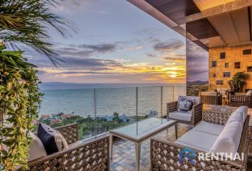 Live by the Sea in The Riviera Monaco! Pattaya