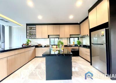 Beautiful detached house in Huay Yai - Pattaya