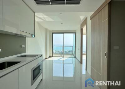 Live Luxury in Pattaya at The Riviera Jomtien!