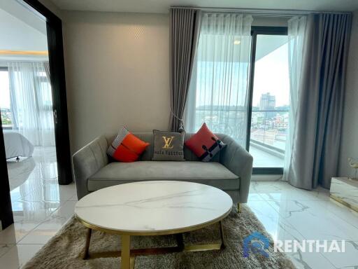 For sale condo 2 bedrooms at Arcadia Millennium Tower