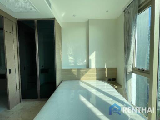 For sale condo 1 bedroom at The Riviera Ocean Drive