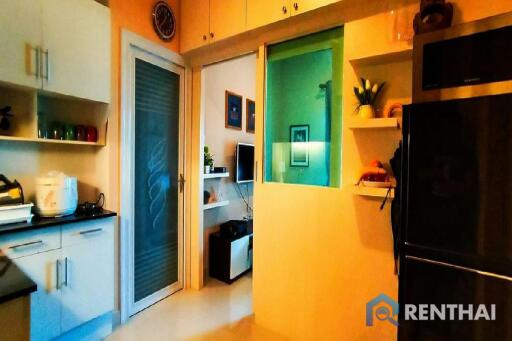 Urgent! sale  1 Br  Apartment  with Pattaya City View