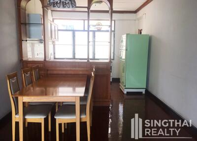 For RENT : Aree Mansion / 3 Bedroom / 3 Bathrooms / 181 sqm / 38000 THB [6429273]