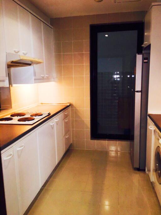 For RENT : Baan Piya Sathorn / 2 Bedroom / 2 Bathrooms / 93 sqm / 38000 THB [6669354]