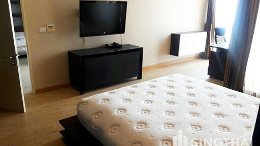 For RENT : Nusasiri Grand / 1 Bedroom / 2 Bathrooms / 81 sqm / 38000 THB [6807405]