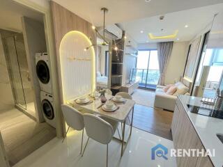 Live Luxury at Once Pattaya 2 bedroom 2 bathroom Sea view  for a Condo in Pattaya!