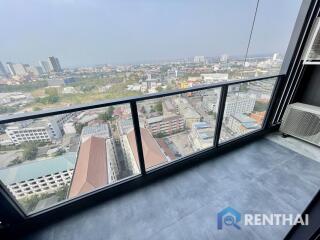 Live Luxury at Once Pattaya 2 bedroom 2 bathroom Sea view  for a Condo in Pattaya!