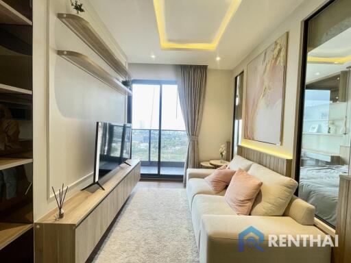 Live Luxury at Once Pattaya 2 bedroom 2 bathroom Sea view  for a Condo in Pattaya!