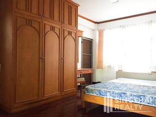 For RENT : Aree Mansion / 3 Bedroom / 2 Bathrooms / 181 sqm / 38000 THB [7295972]