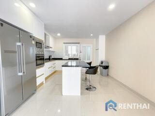 Pattaya Dream Home! Fully furnished for 13.5 Mb. - only.