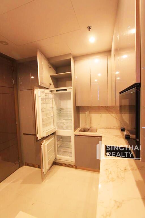 For RENT : The Esse at Singha Complex / 1 Bedroom / 1 Bathrooms / 35 sqm / 38000 THB [8005626]