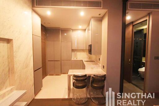 For RENT : The Esse at Singha Complex / 1 Bedroom / 1 Bathrooms / 35 sqm / 38000 THB [8005626]