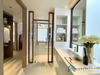 For sale condo 2 bedrooms at Arom Jomtien