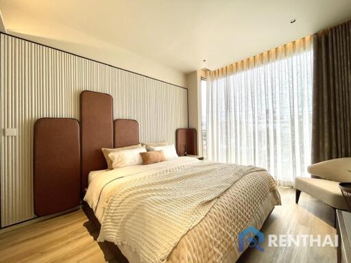 For sale condo 2 bedrooms at Arom Jomtien