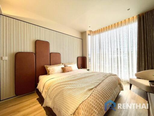 For sale condo 2 bedrooms at Arom Jomtien