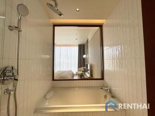 For sale condo 2 bedrooms at Arom Jomtien