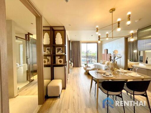 For sale condo 2 bedrooms at Arom Jomtien