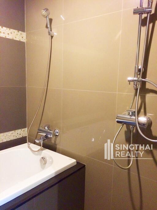 For RENT : The Crest Sukhumvit 34 / 1 Bedroom / 1 Bathrooms / 48 sqm / 38000 THB [8496608]