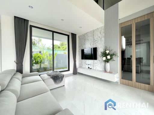 New year promotion Discount up to 1 million baht fully furnished house.