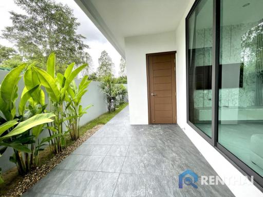 New year promotion Discount up to 1 million baht fully furnished house.