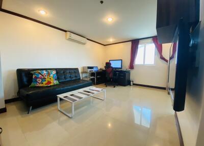 Duplex Three Bedroom Condo For Sale In Jomtien Beach Paradise