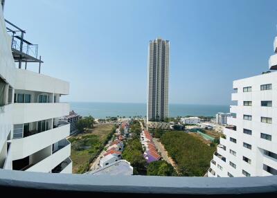 Duplex Three Bedroom Condo For Sale In Jomtien Beach Paradise