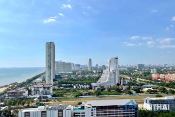 Aeras Beachfornt Jomtien sale 3.2 Mb Sea view