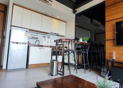 For RENT : The Lofts Ekkamai / 1 Bedroom / 1 Bathrooms / 47 sqm / 38000 THB [10265272]