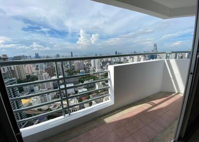 For RENT : The Waterford Diamond / 2 Bedroom / 2 Bathrooms / 83 sqm / 38000 THB [R10241]